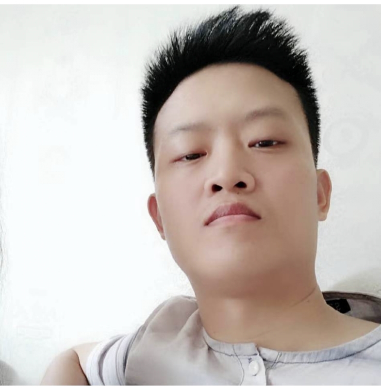 帅不帅由你决定的第一张照片--孝感中老年相亲网